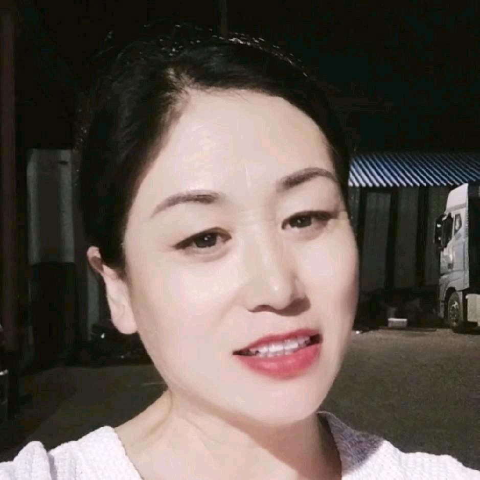 红娘岩姐