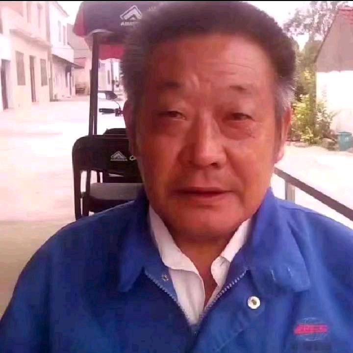 花开富贵。