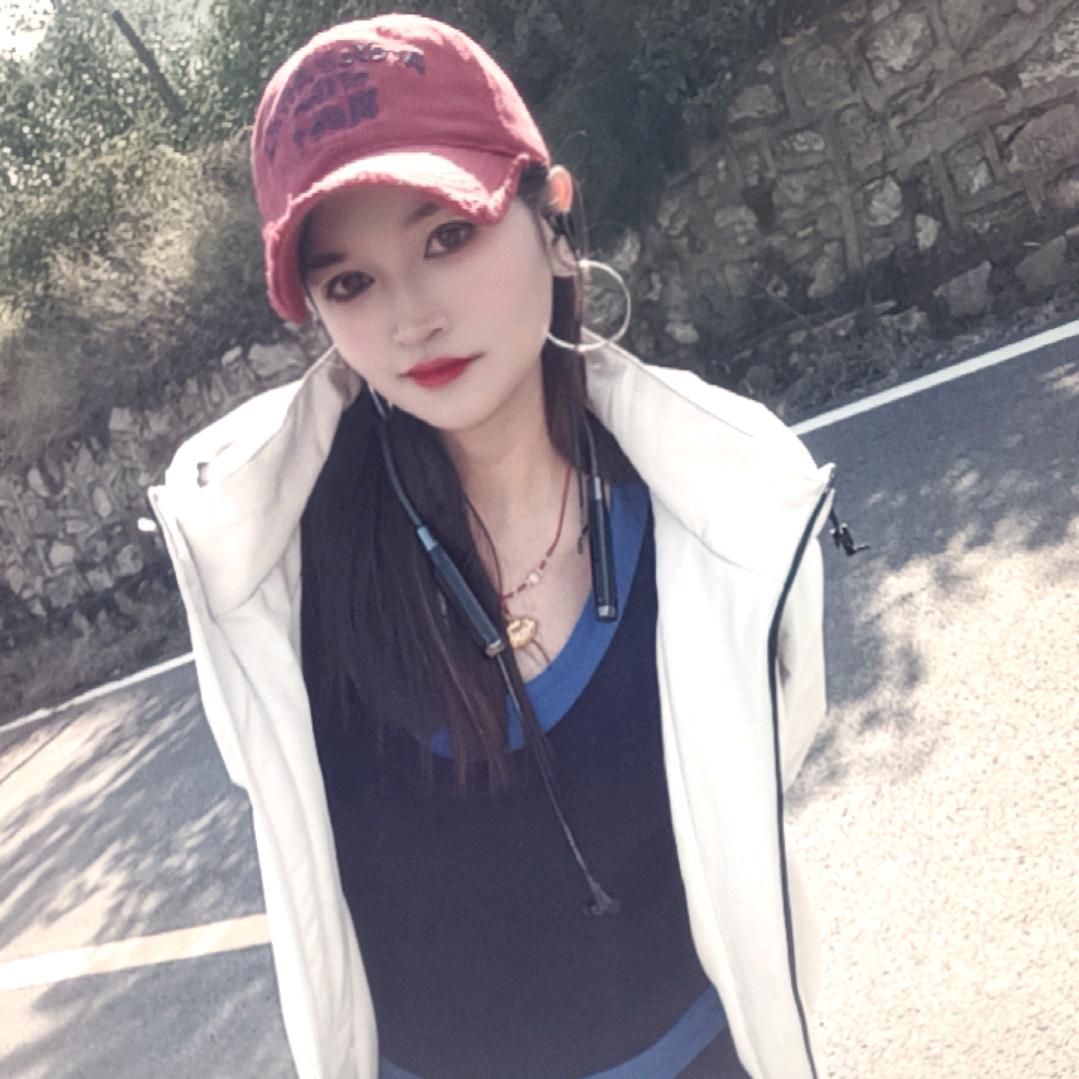 🧚🏻‍♂️丫头