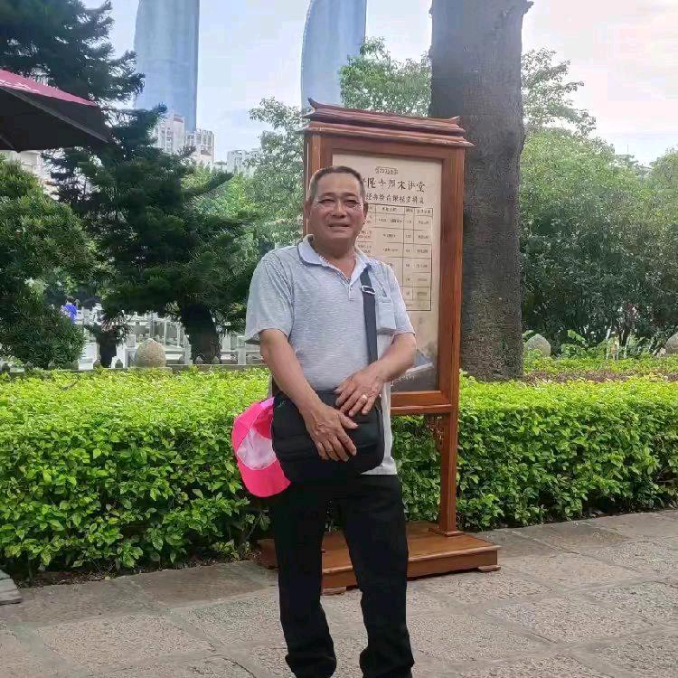 莫彬叔知足常乐