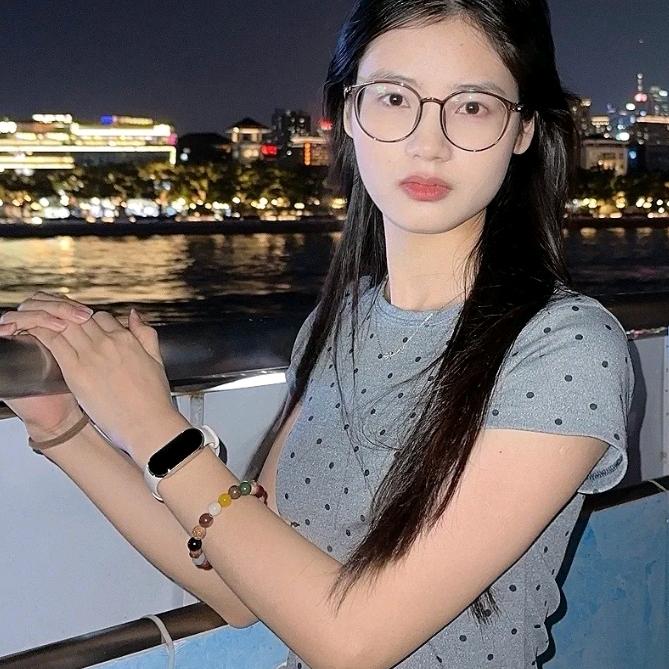 夏小姐