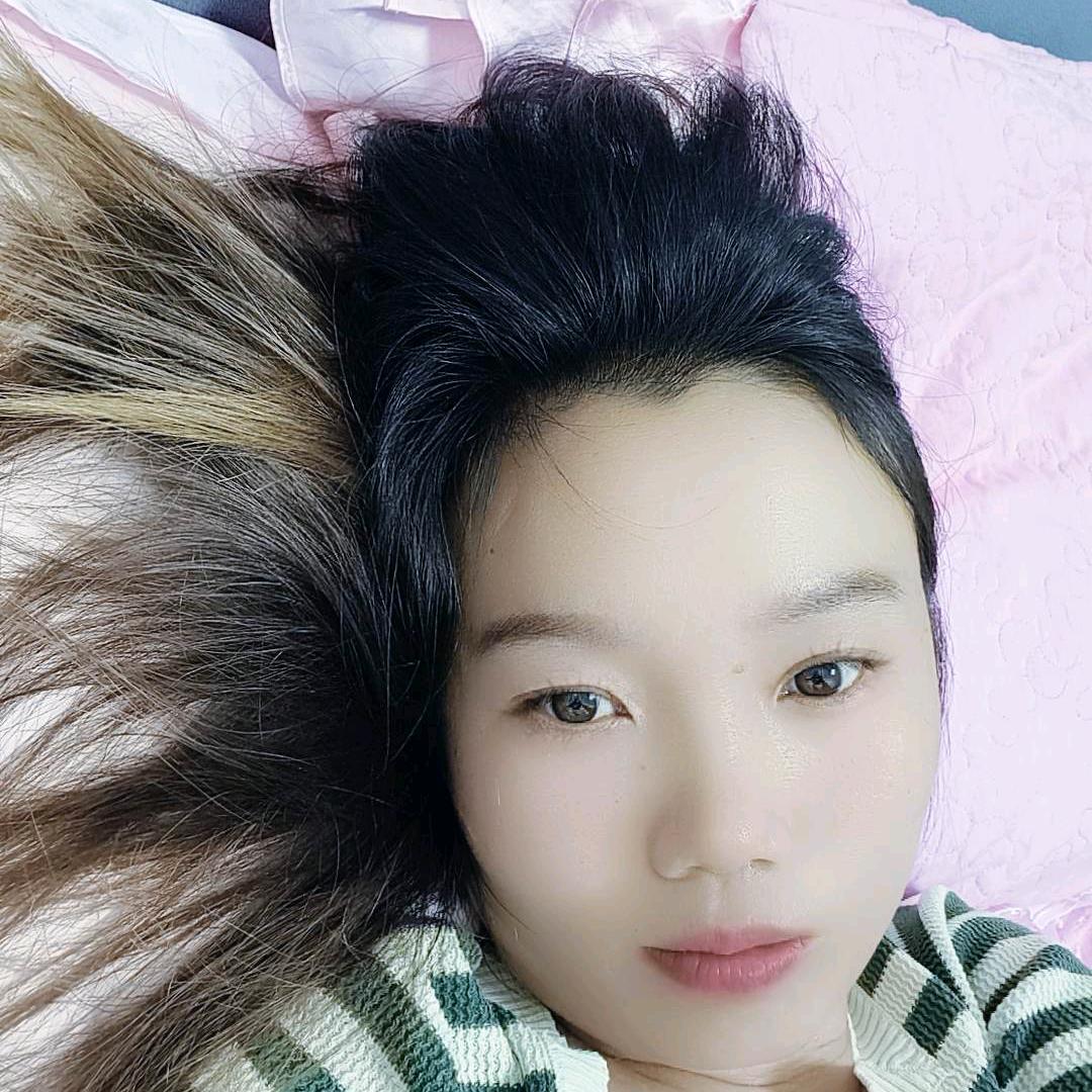工地小妹，拒绝连赞