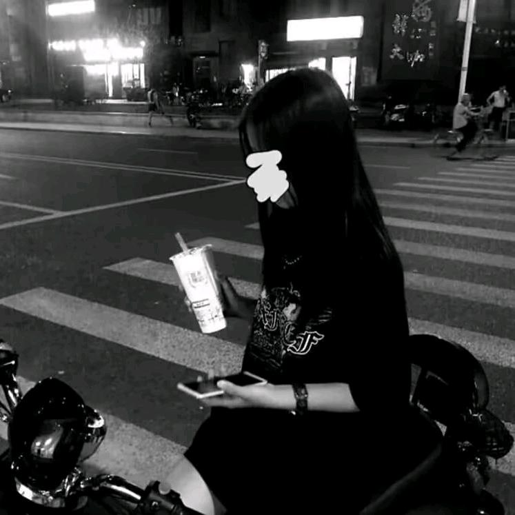 忆প᭄᪲夏沫