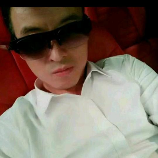 雒大宝雒总大量收购百种二手车，，包括货车