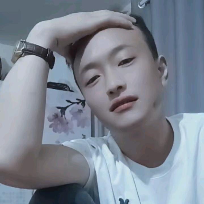 港区三少
