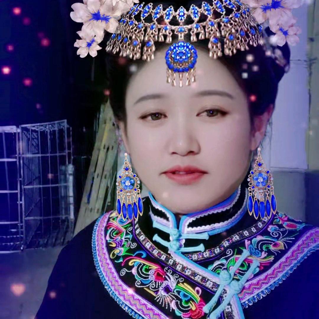 小情天。