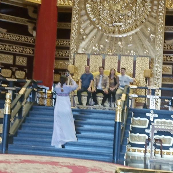 批发零售各种型号，润滑油，齿轮油，液压油