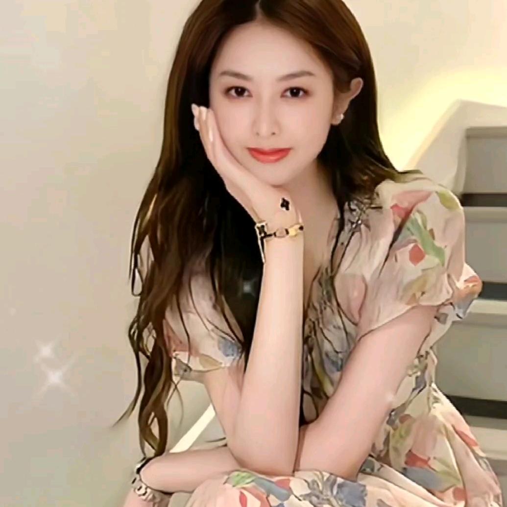 伊伊