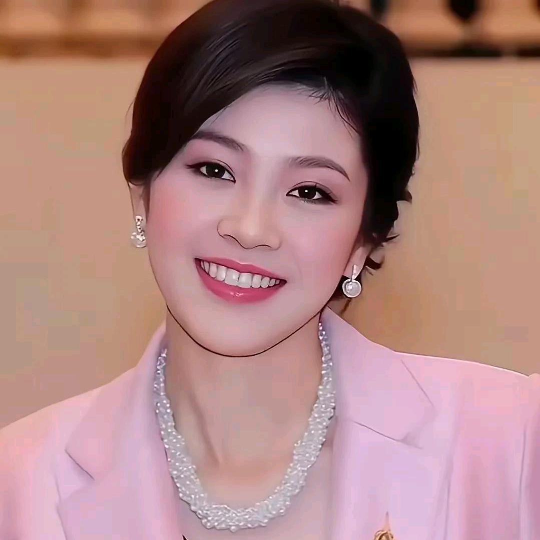 清清河边草@