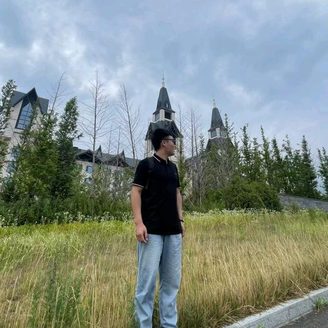 Zhang