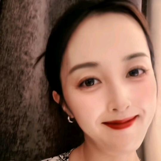 多财多亿的小梁😄
