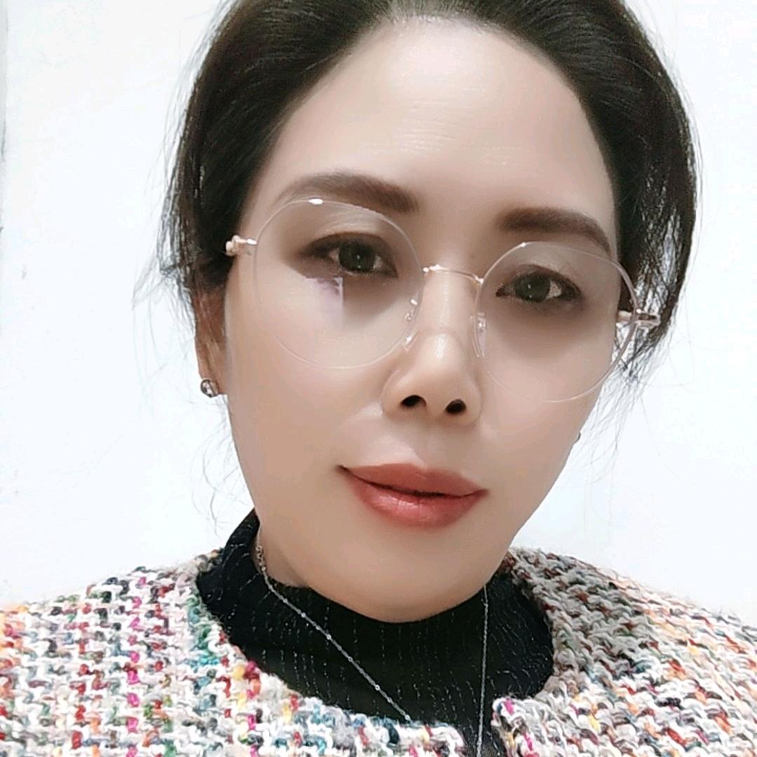 人生就像一场戏。阿连