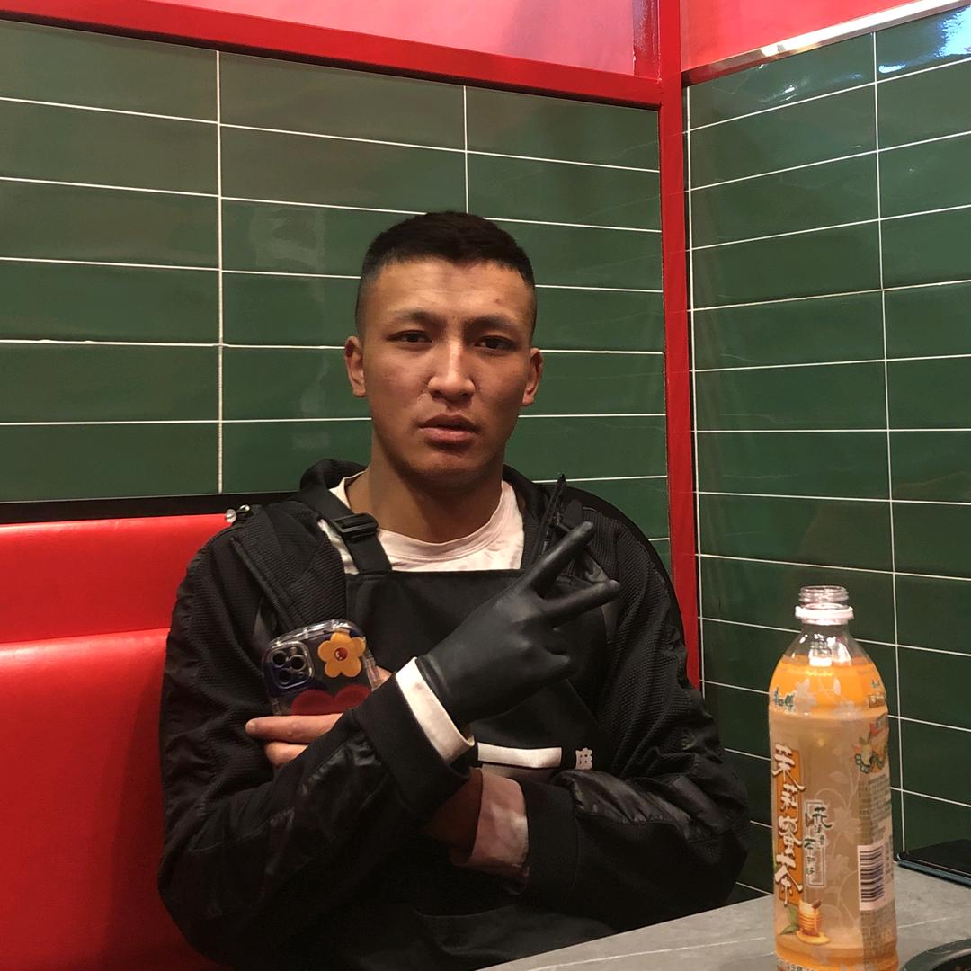 龙哥