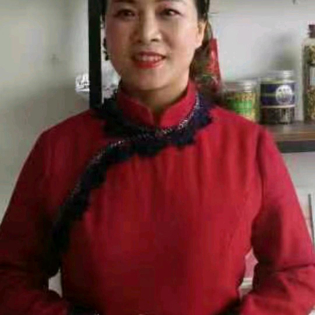 陈霞