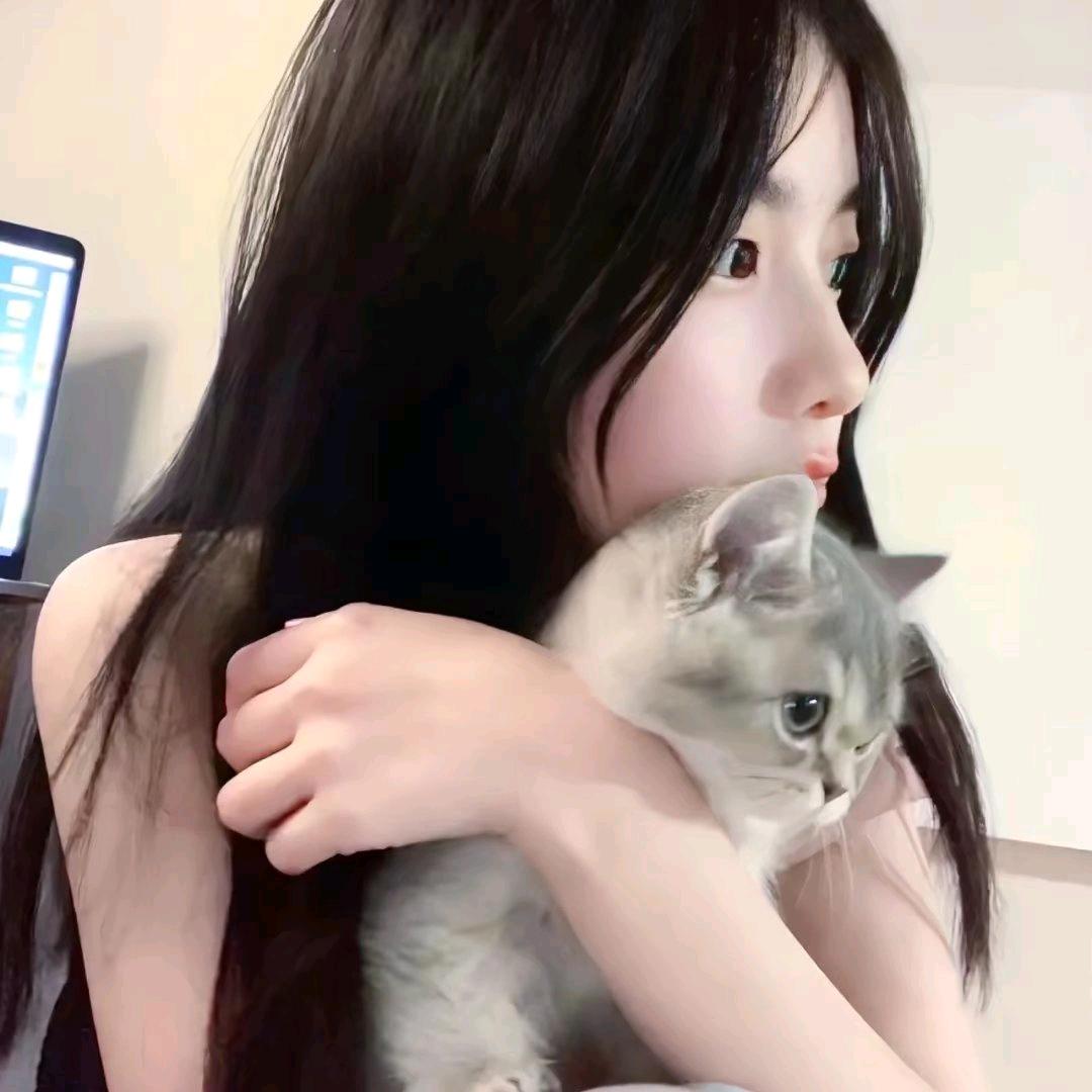 小七（禾厶）