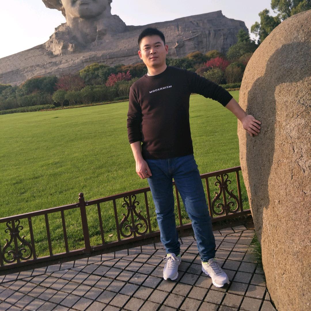 左手抓桂鱼右手抓翘嘴