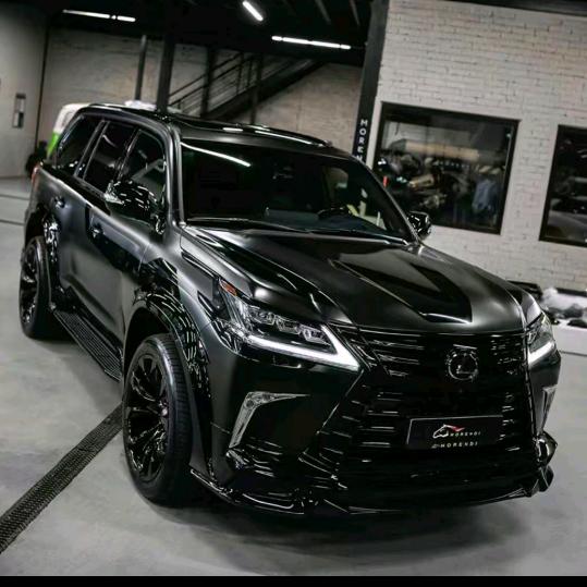 🄼王哪跑𝙁𝙖𝙞𝙧𝙮. ☘︎