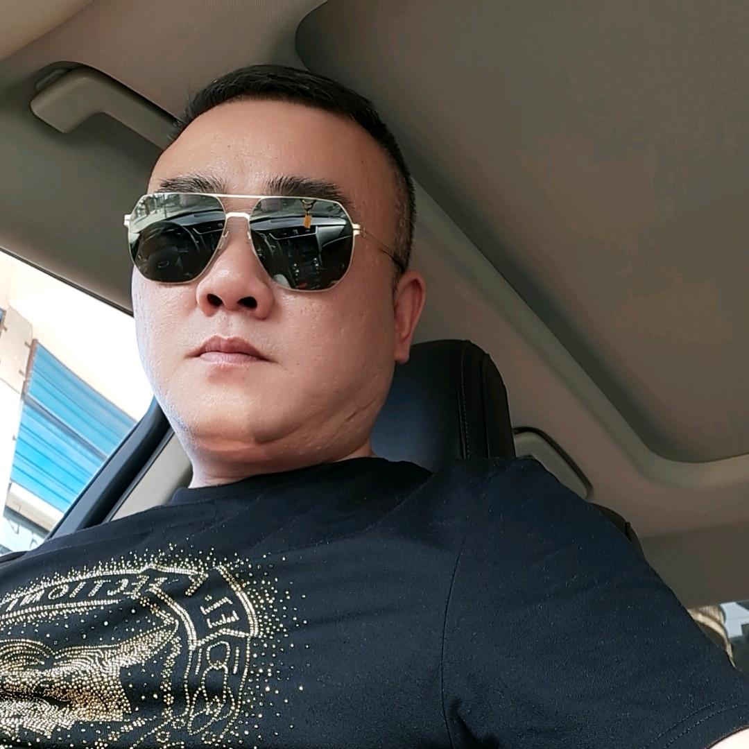 《龙腾虎跃》