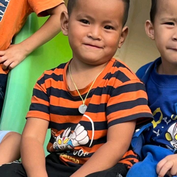 用户，楊哥，孤单的背影