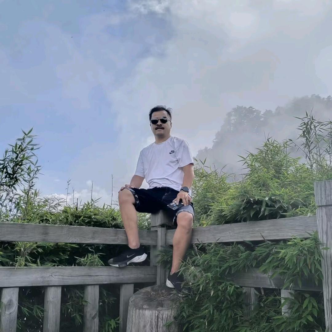 二手车胡子哥