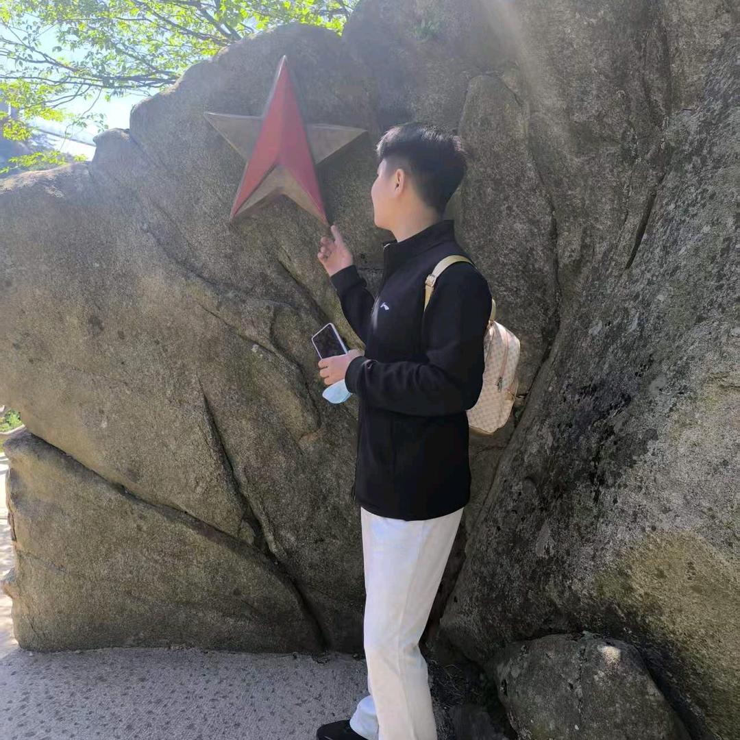 伍月十四號