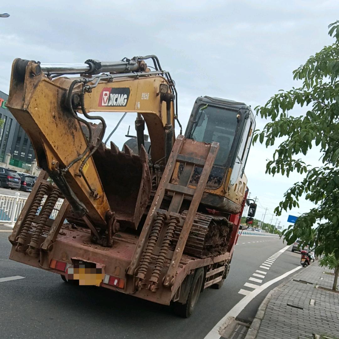 小杜 潼南专业挖机钻80公分水井