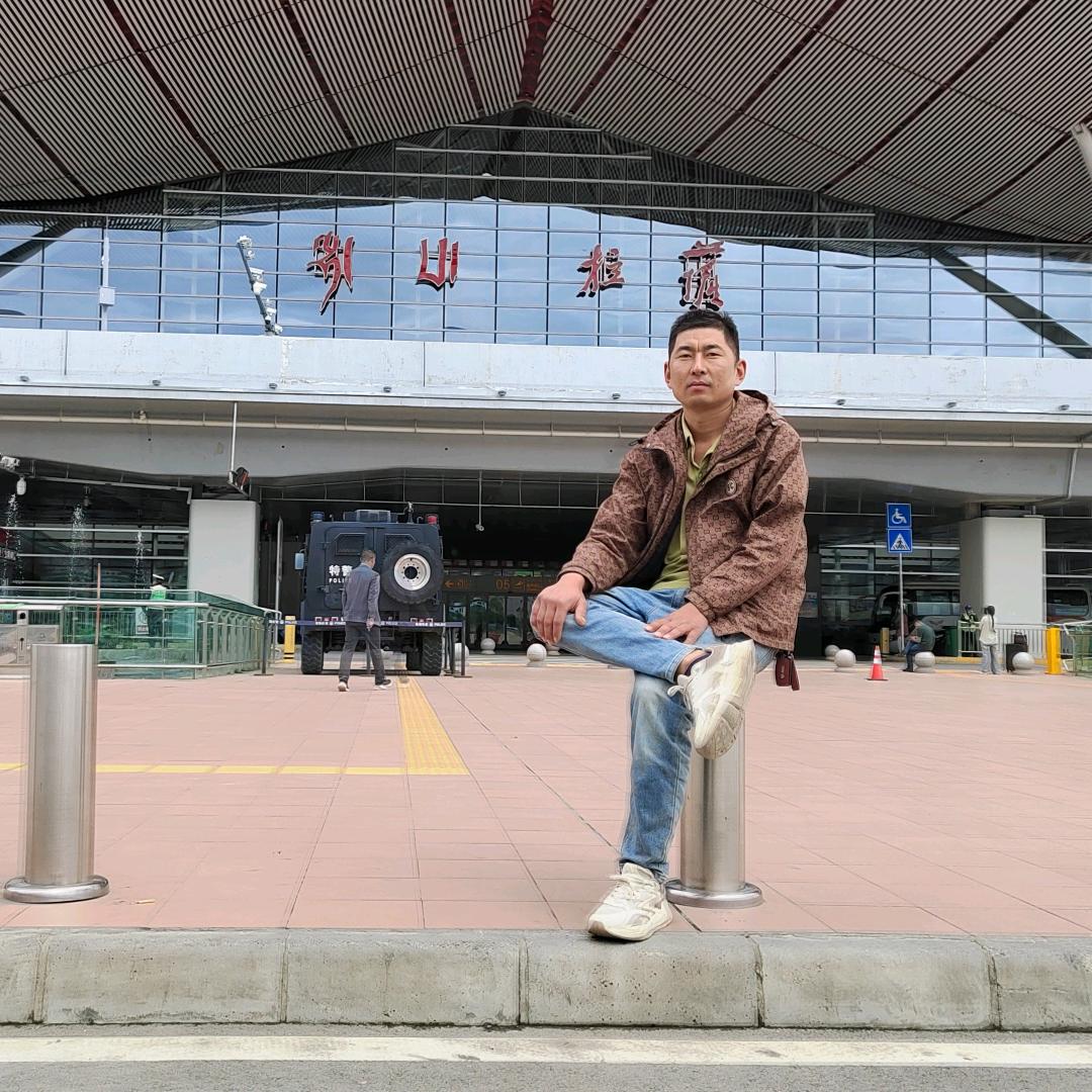 阿成自驾（记录生活）