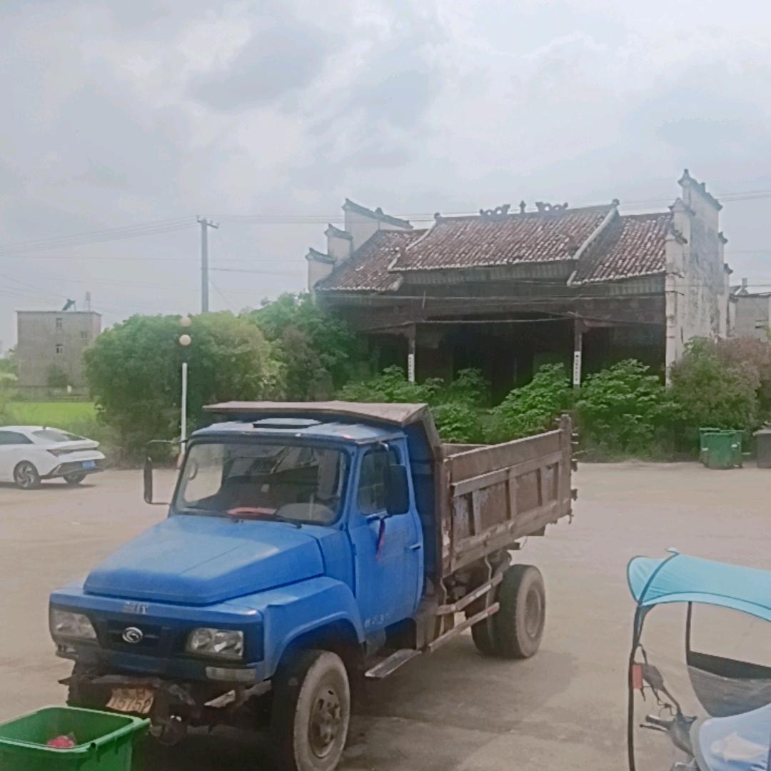 专业打桩！打井！吃水不忘挖井人