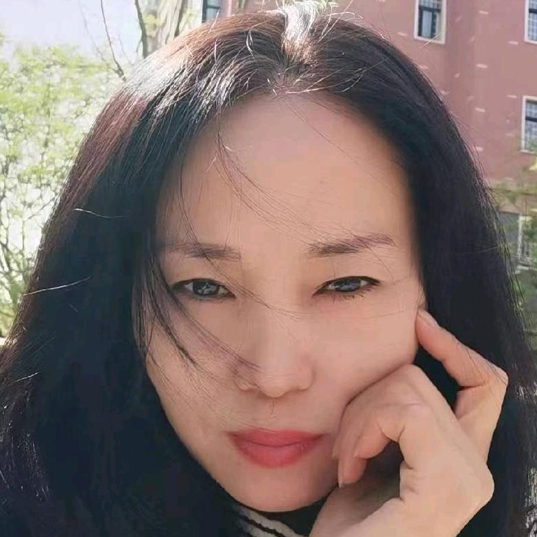 艳华  鹤壁房产