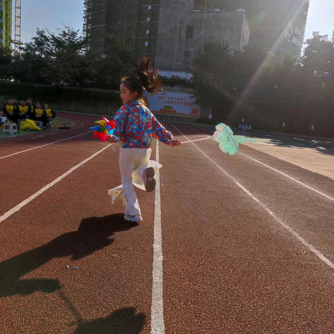 小幸福(●'◡'●)