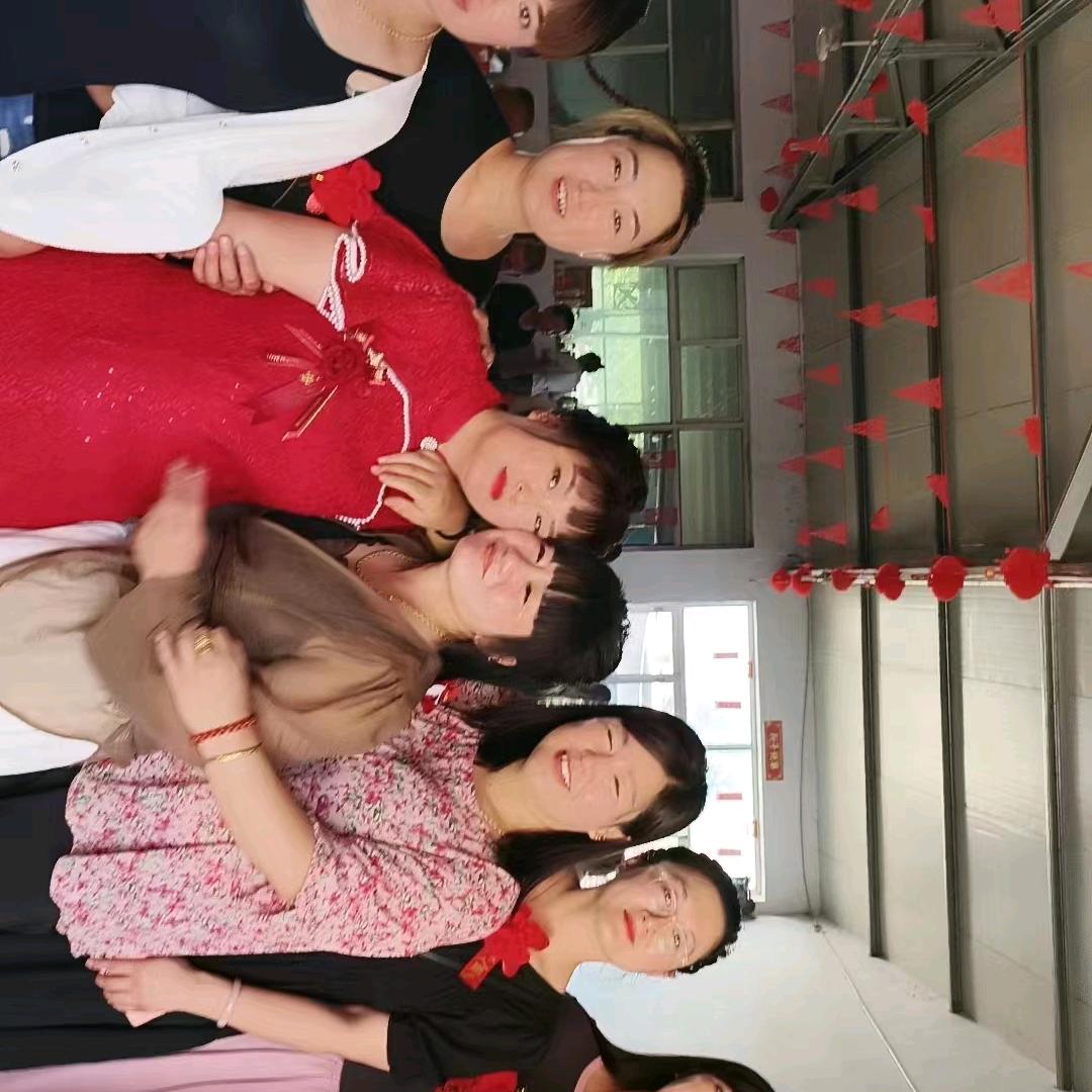 农村小媳妇