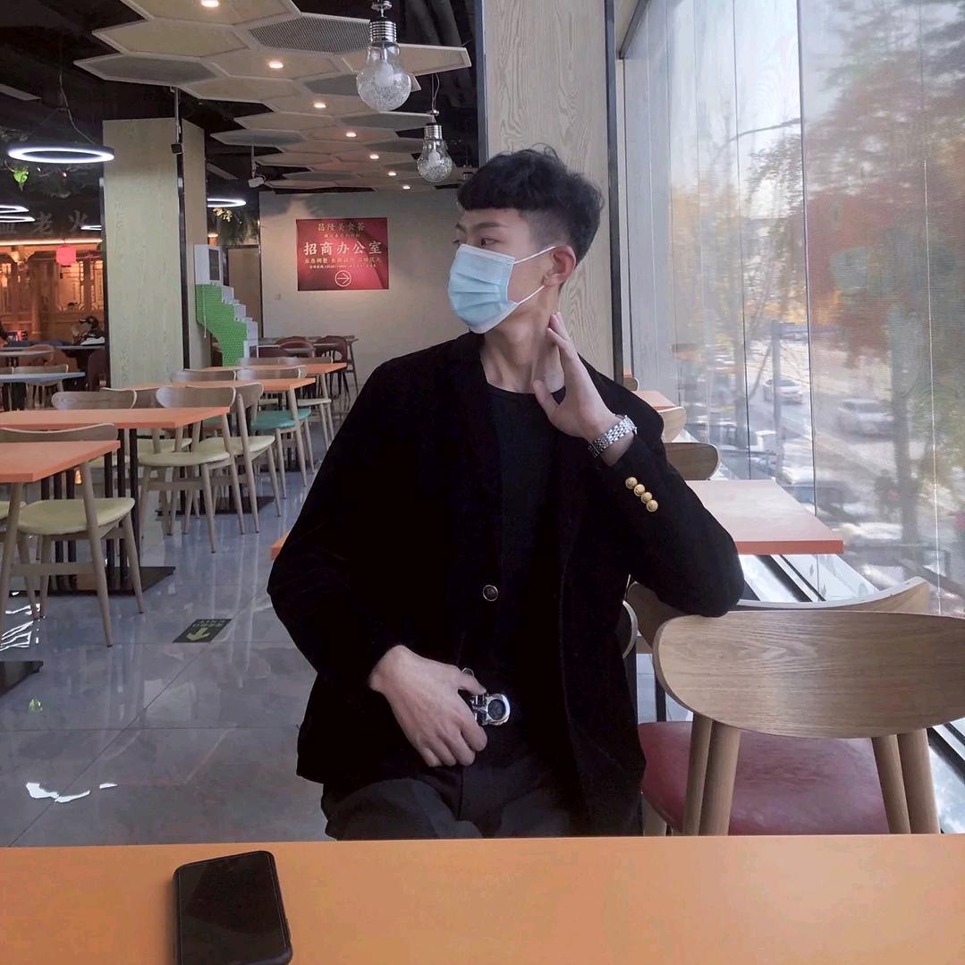 唐山钢材销售韩英杰.