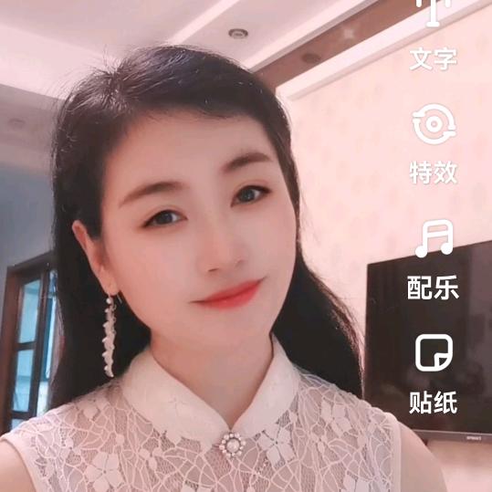 爱唱歌的燕子