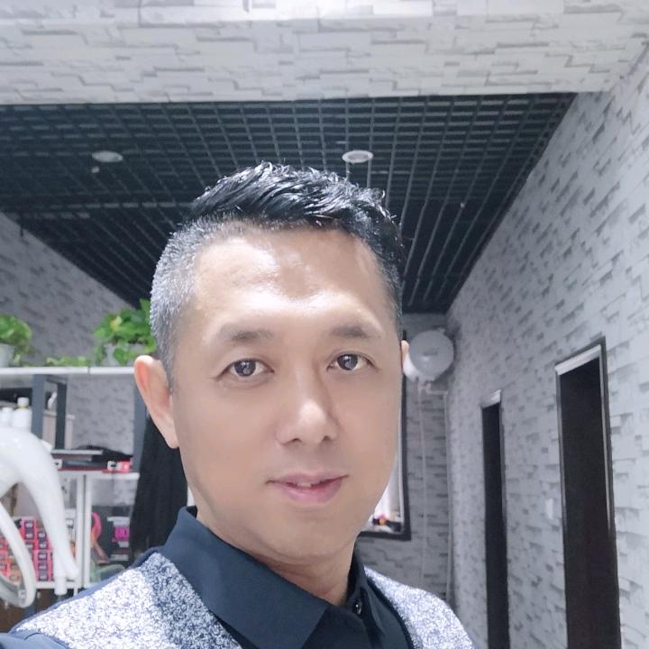 小潶