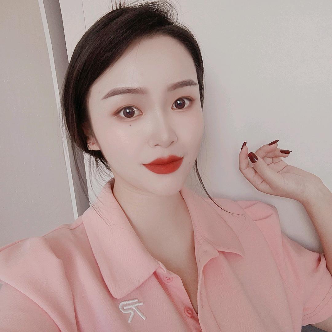 这个少女不太冷