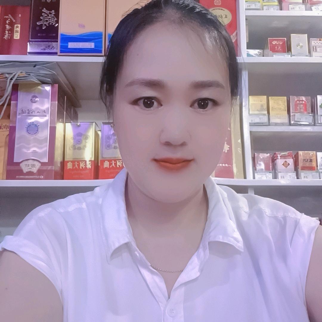 月光下的影子
