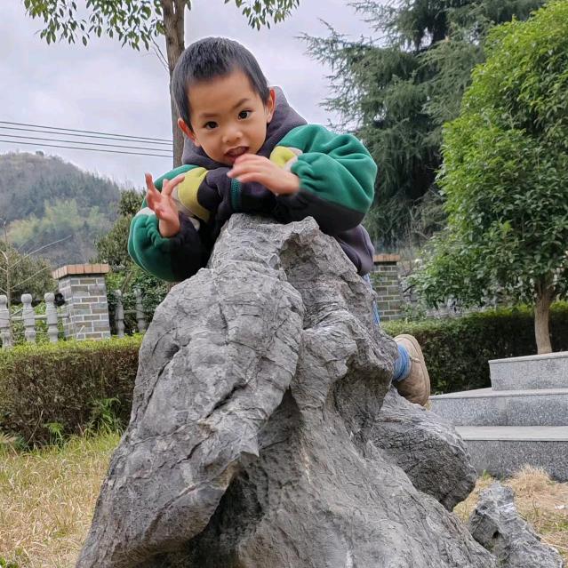 李建兵