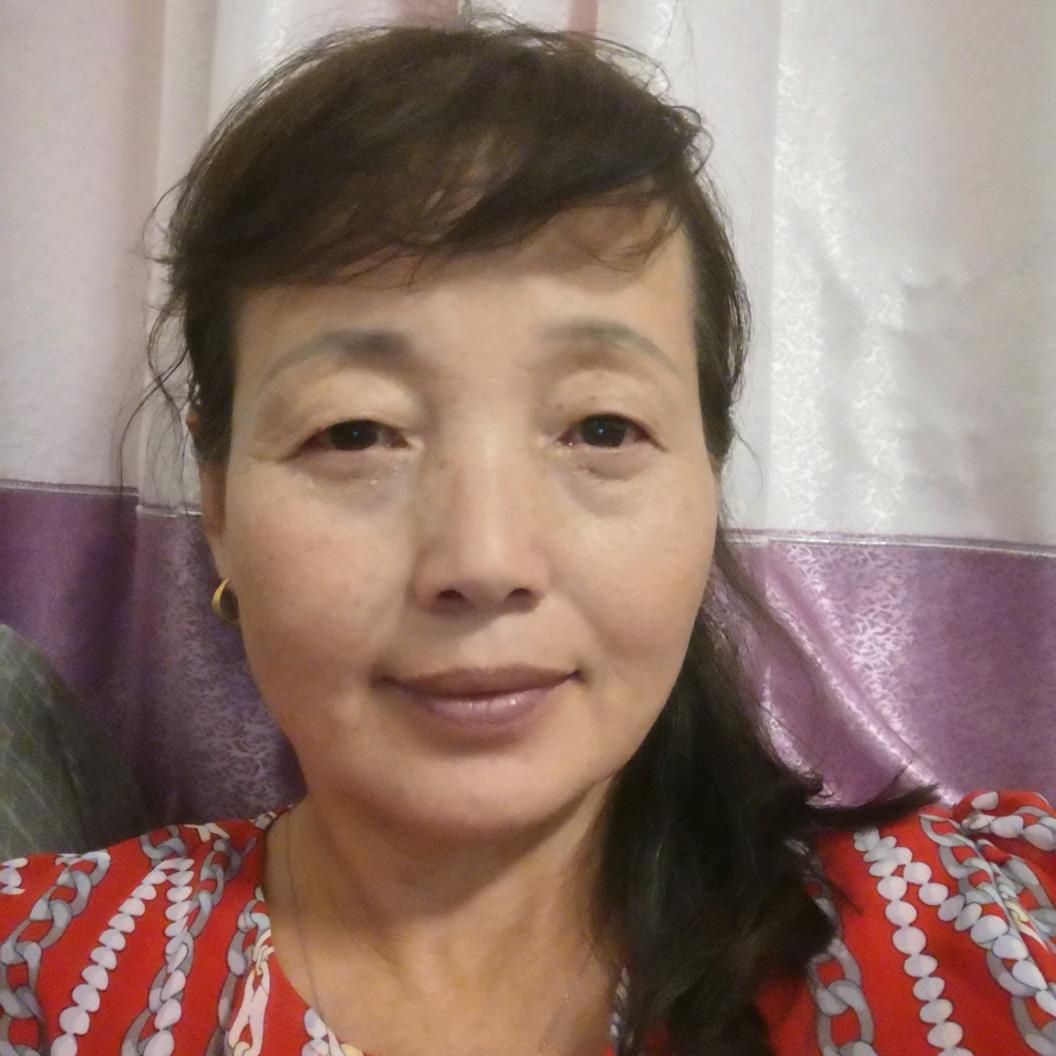 阳光媚