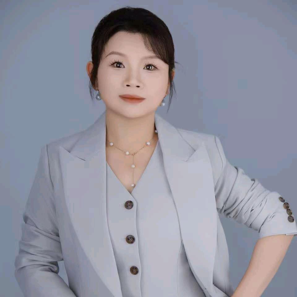 覃雪梅