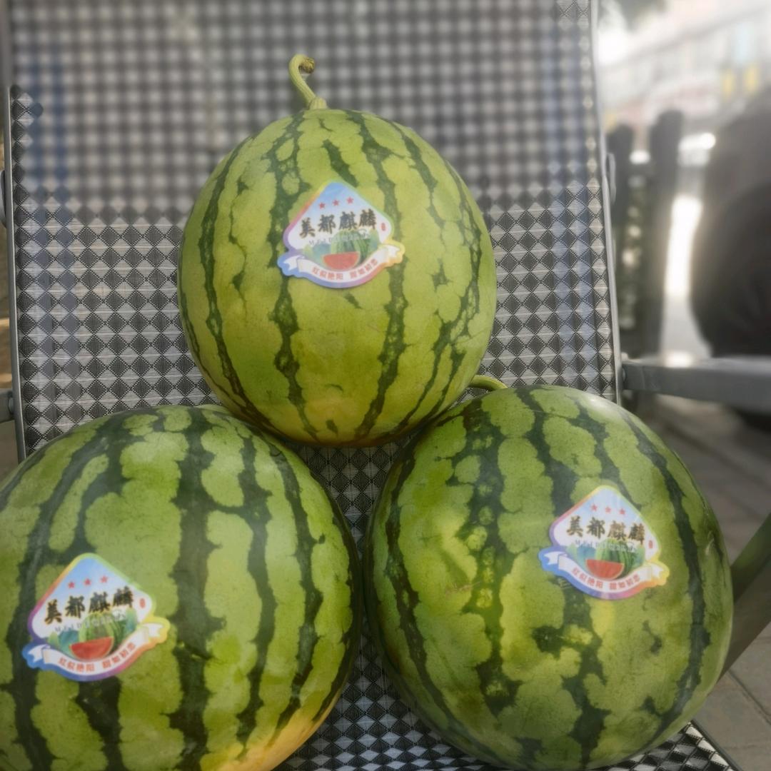 卖水果的90后
