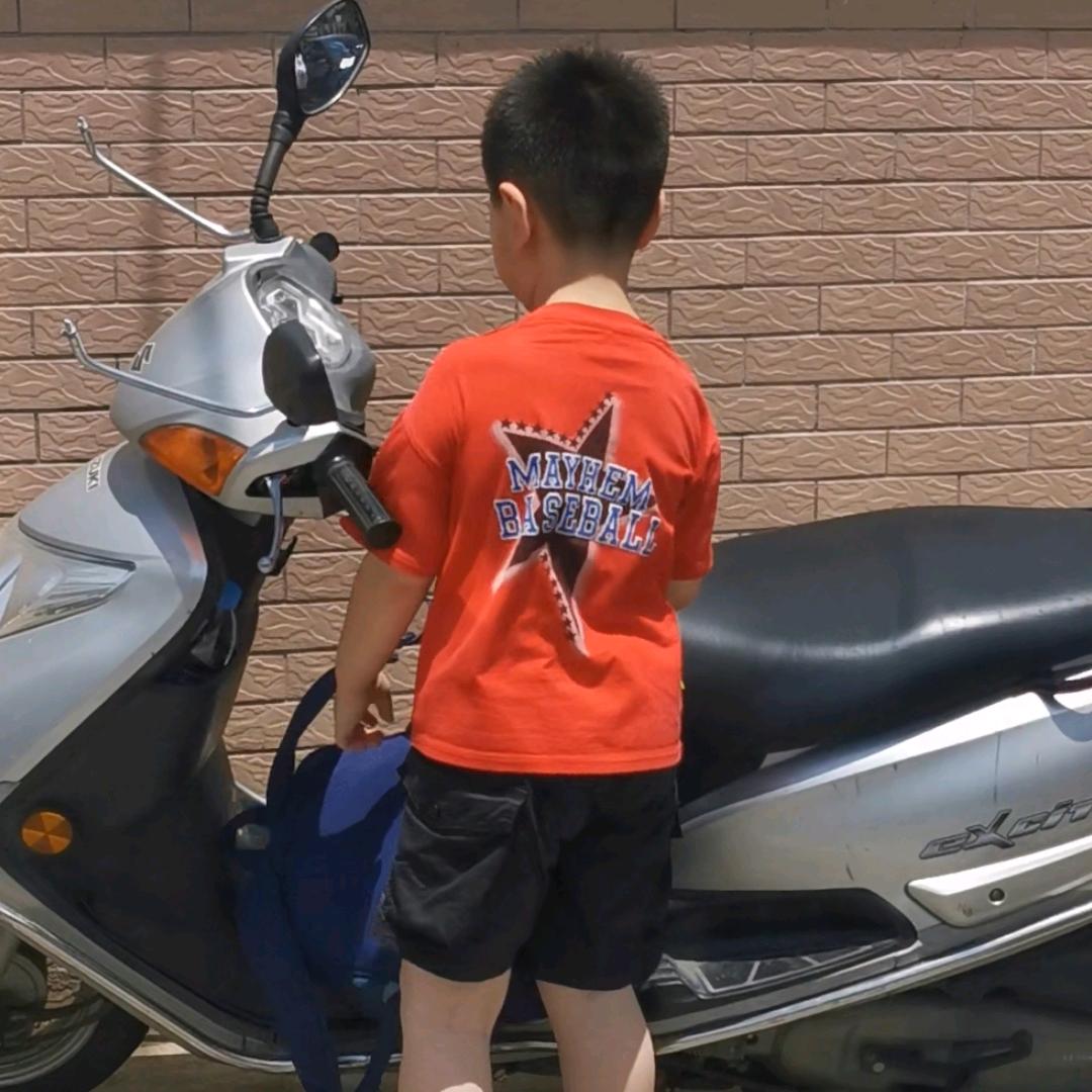 我们家小子