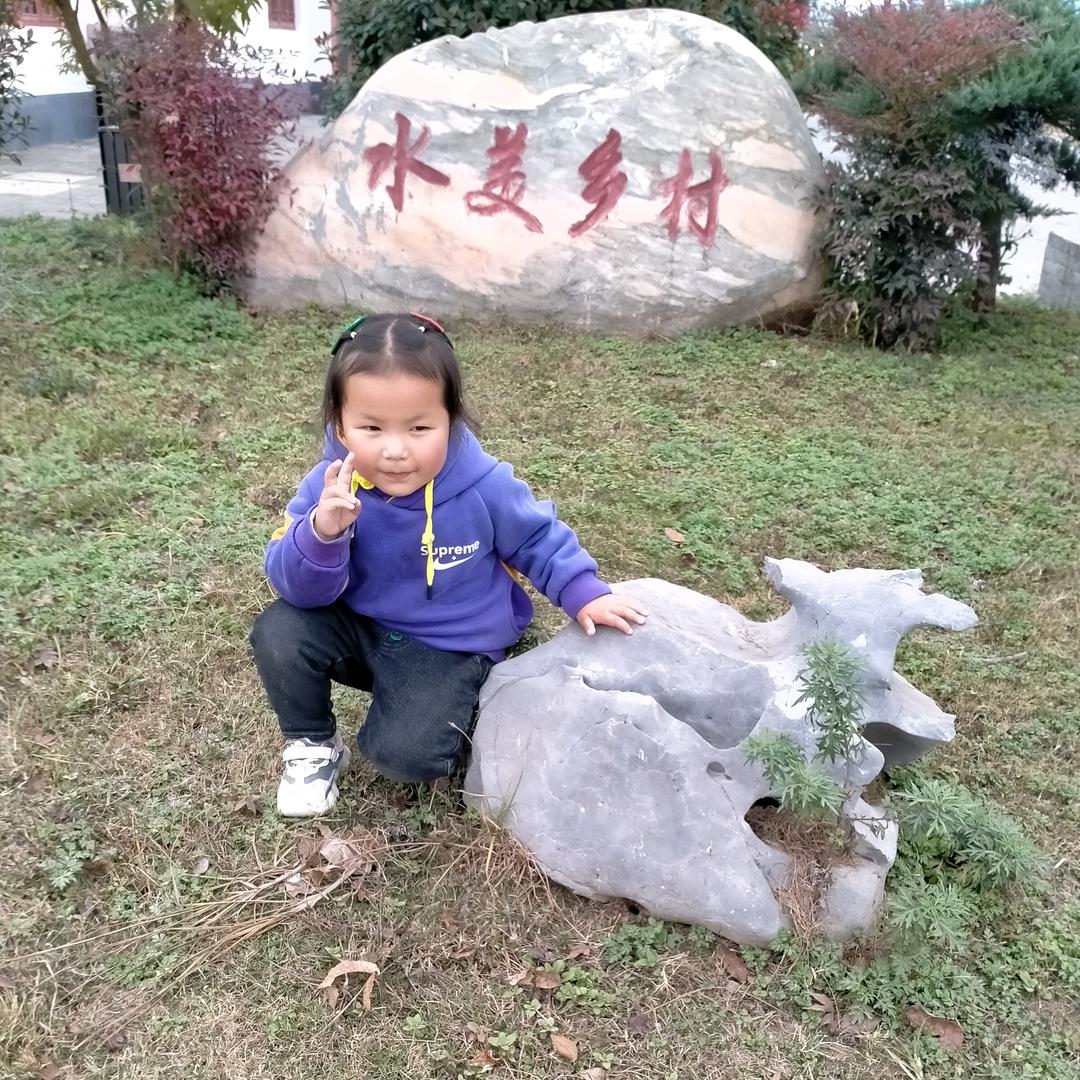 小萌