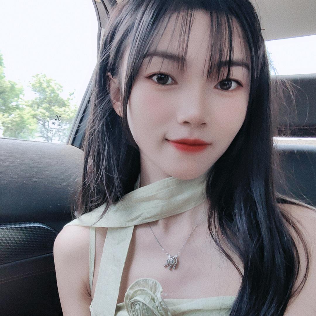 快鱼服饰--艳艳
