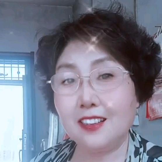 微笑，拒绝私聊，私拍，感谢抖音平台，谢了