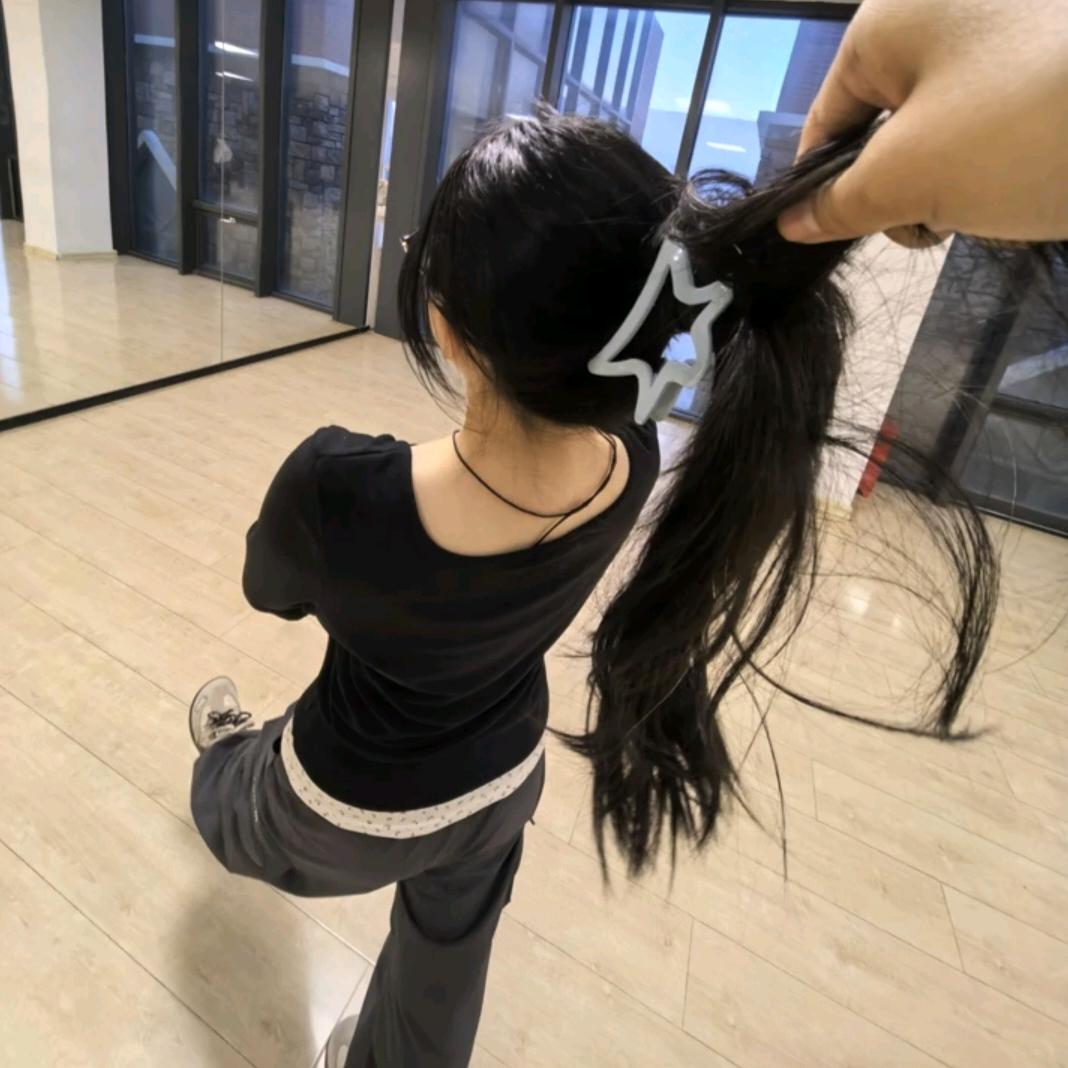 ☘︎ ݁˖꙳ 云初