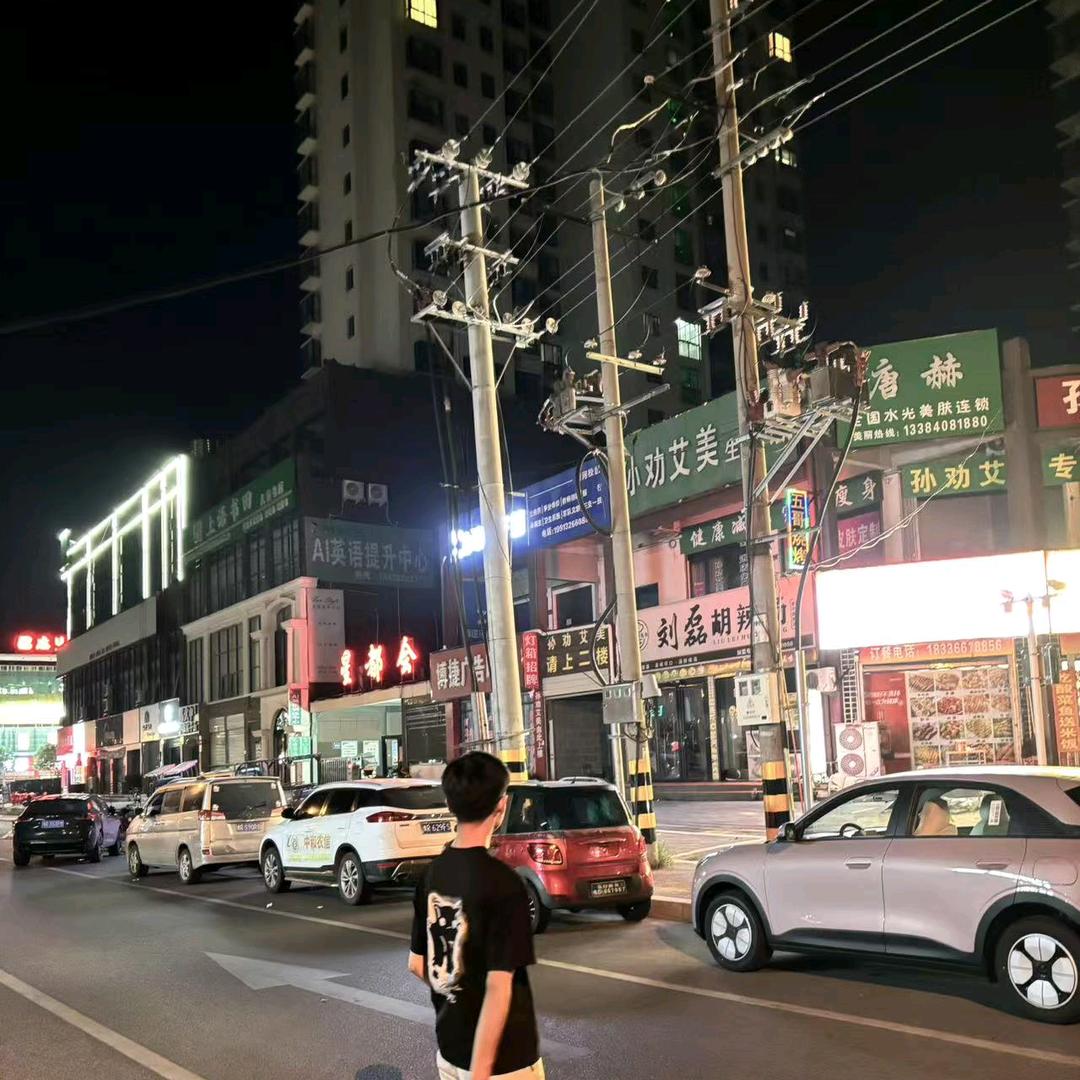 00后豫R小文🚀（直播号）