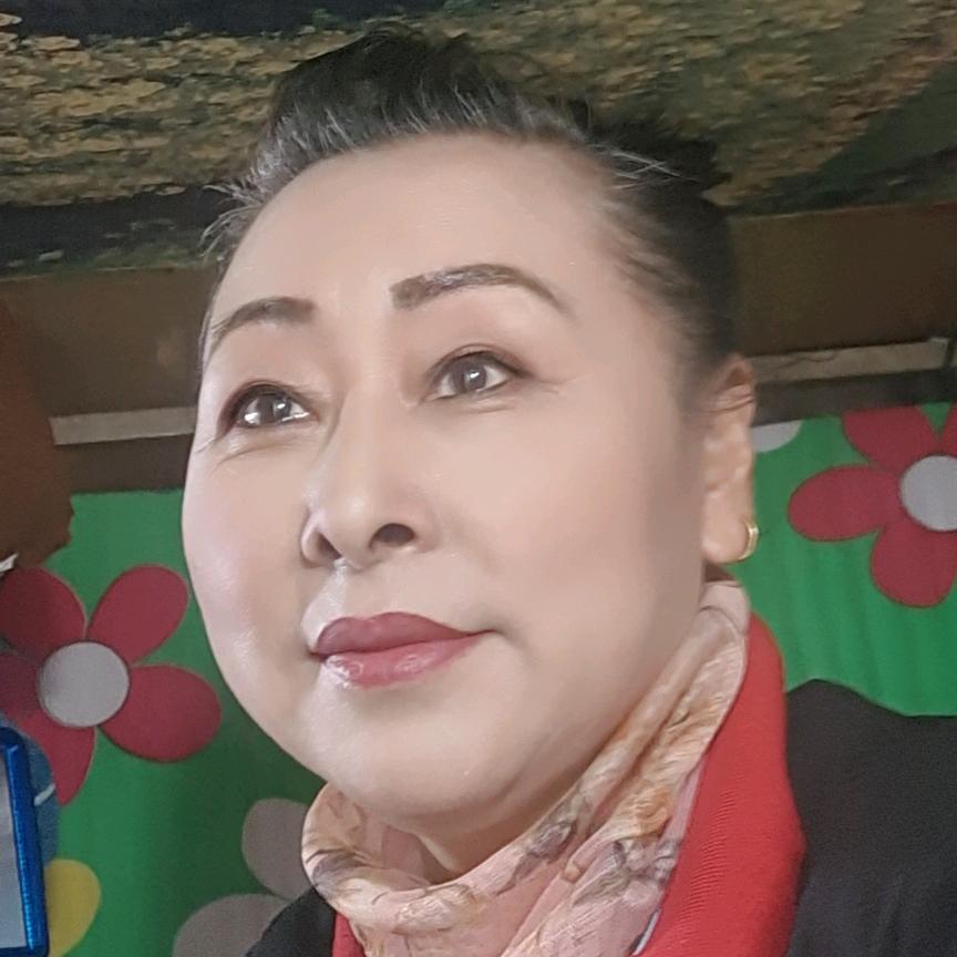 艳子爱生活