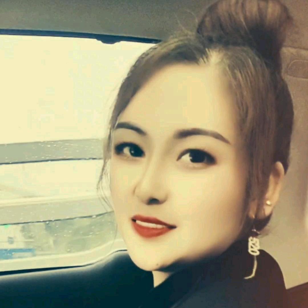 为梦想加油白玫瑰🌹