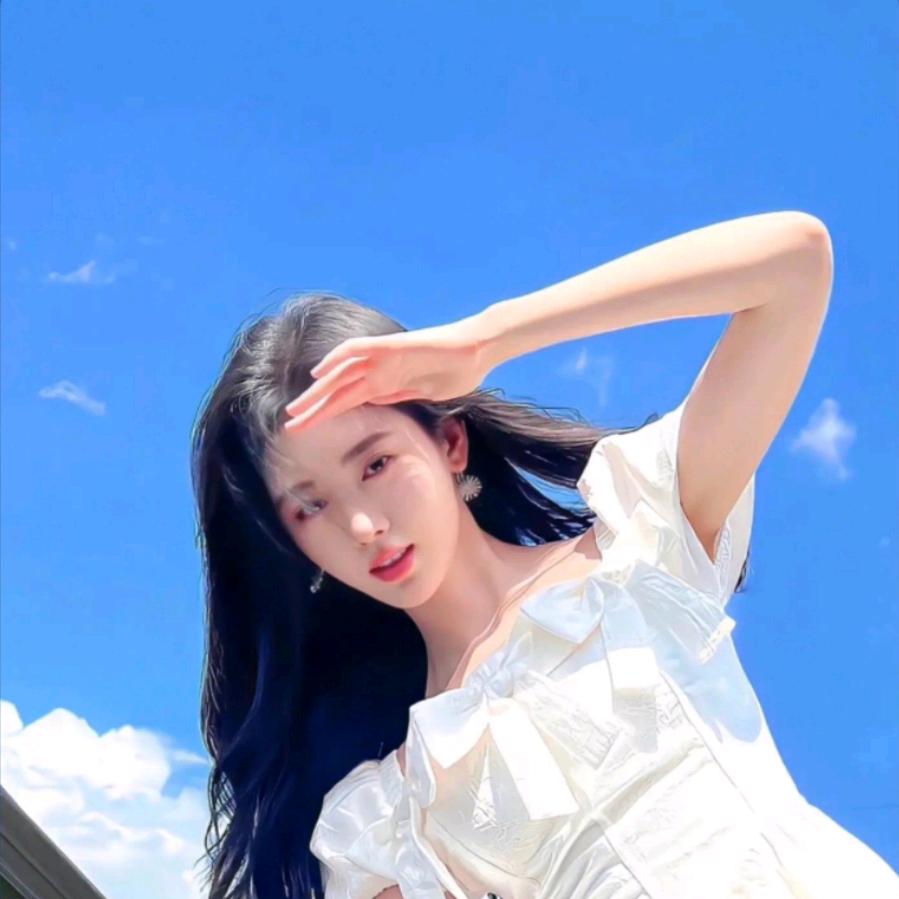 南仕（佣品）老板娘