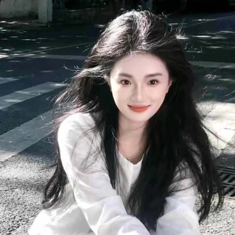 柳妃妃。
